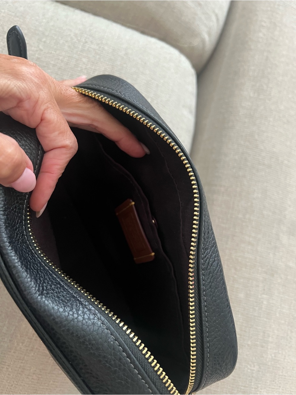 Coach Jamie Camera purse
Black Pebbled Leather Crossbody - Picture 3 of 6